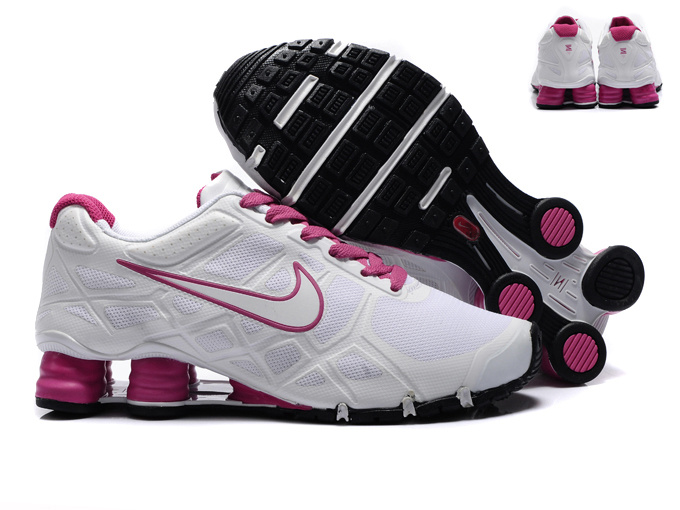 chaussure shox femme